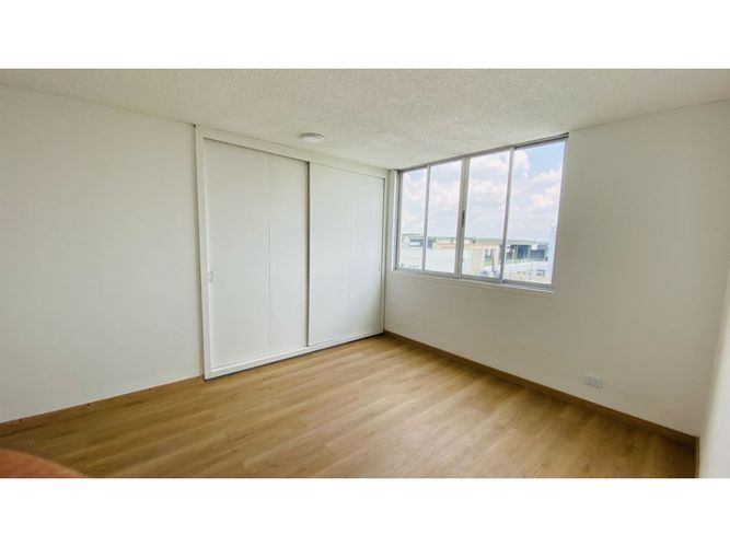 Apartamento de 2 alcobas en venta en Santa Rosa, Cali, 80 m² · foto 17 de 18