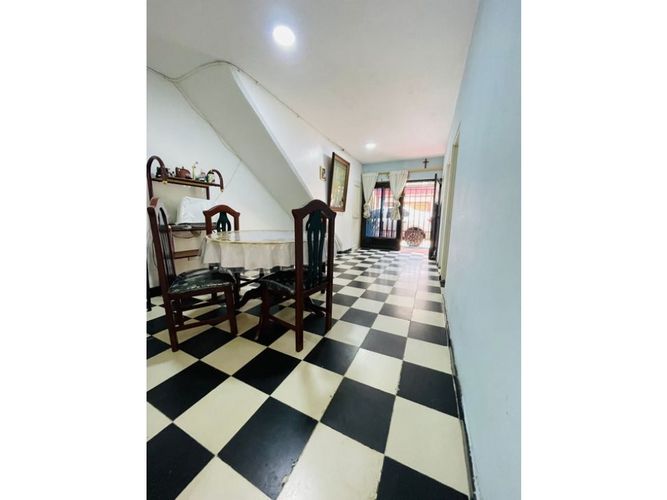 Casa de 7 alcobas en venta en Alfonso Bonilla Aragon, Cali, 210 m² · foto 4 de 9