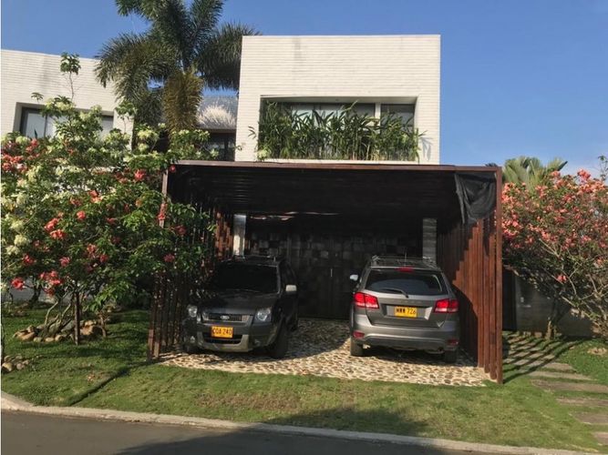 Casa de 4 alcobas en venta en Pance, Cali, 500 m² · foto 2 de 24