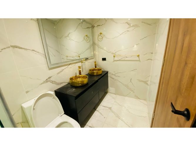 Apartamento de 5 alcobas en venta en Menga, Cali, 257 m² · foto 7 de 24