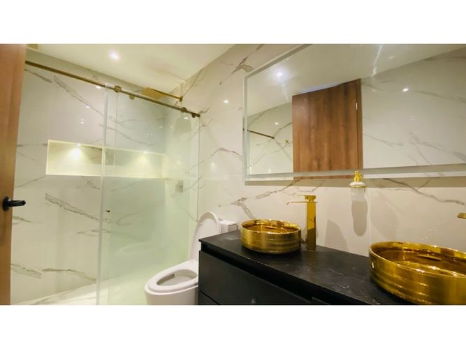 Apartamento de 5 alcobas en venta en Menga, Cali, 257 m² · foto 12 de 24