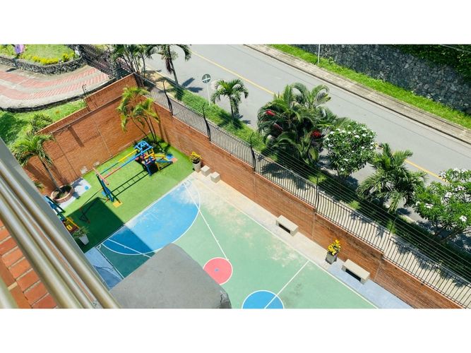 Apartamento de 5 alcobas en venta en Menga, Cali, 257 m² · foto 19 de 24