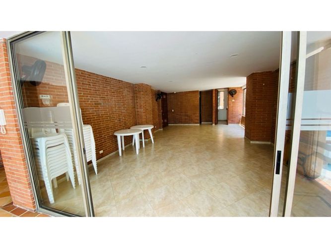 Apartamento de 5 alcobas en venta en Menga, Cali, 257 m² · foto 20 de 24