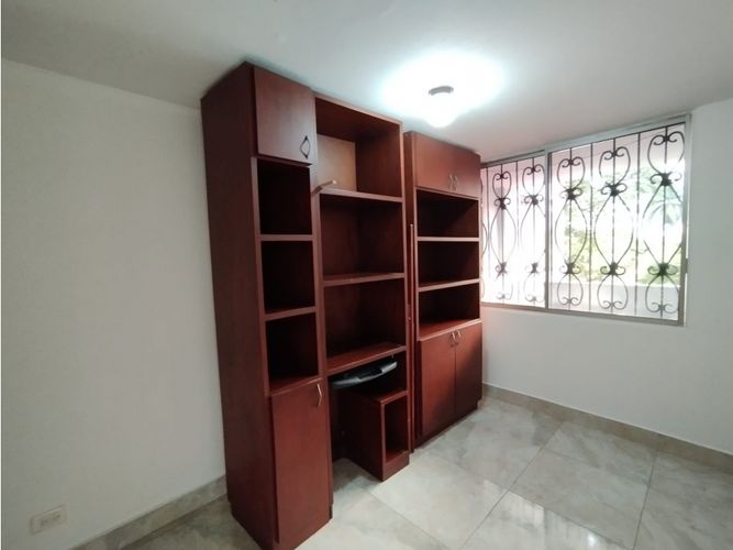 Apartamento de 3 alcobas en venta en Santa Anita, Cali, 112 m² · foto 8 de 18