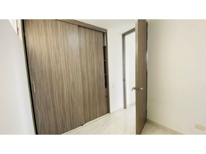 Apartamento de 2 alcobas en venta en Cachipay, Cali, 61 m² · foto 5 de 13