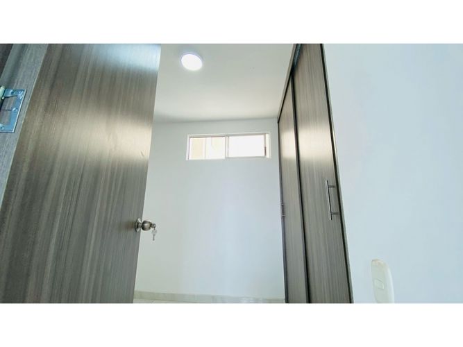 Apartamento de 2 alcobas en venta en Cachipay, Cali, 61 m² · foto 6 de 13