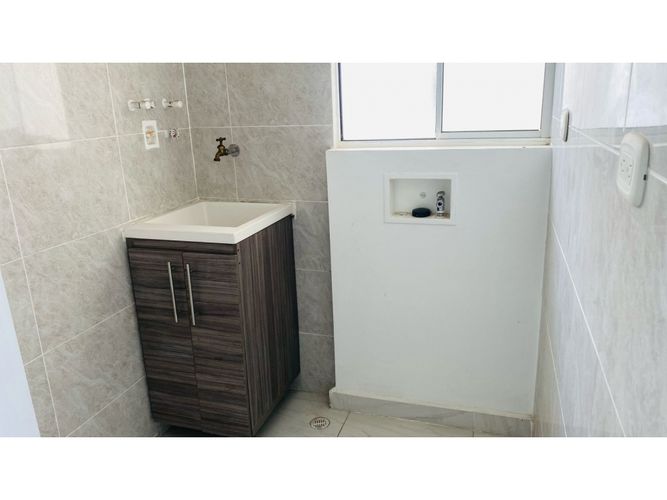 Apartamento de 2 alcobas en venta en Cachipay, Cali, 61 m² · foto 9 de 13