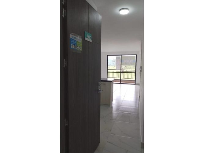 Apartamento de 2 alcobas en venta en Parque Natura, Jamundí, 67 m² · foto 2 de 17