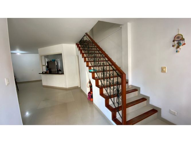 Casa en venta en Caney, Cali, 184 m² · foto 2 de 16
