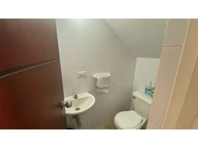 Casa en venta en Caney, Cali, 184 m² · foto 3 de 16