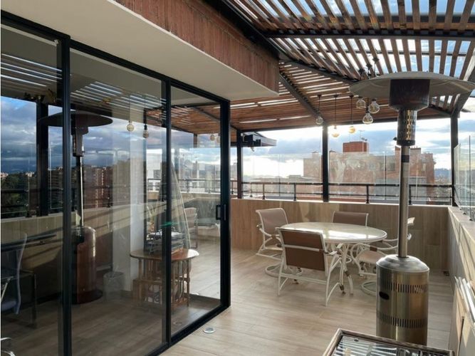 Apartamento de 5 alcobas en venta en Country Club, Bogotá, 360 m² · foto 22 de 24