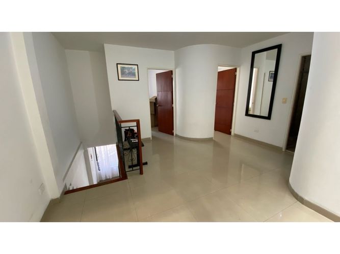 Casa en venta en Caney, Cali, 184 m² · foto 8 de 16
