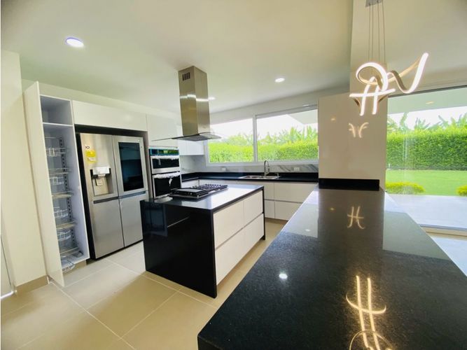 Casa de 6 alcobas en venta en La Graciela, Armenia, 597 m² · foto 9 de 24