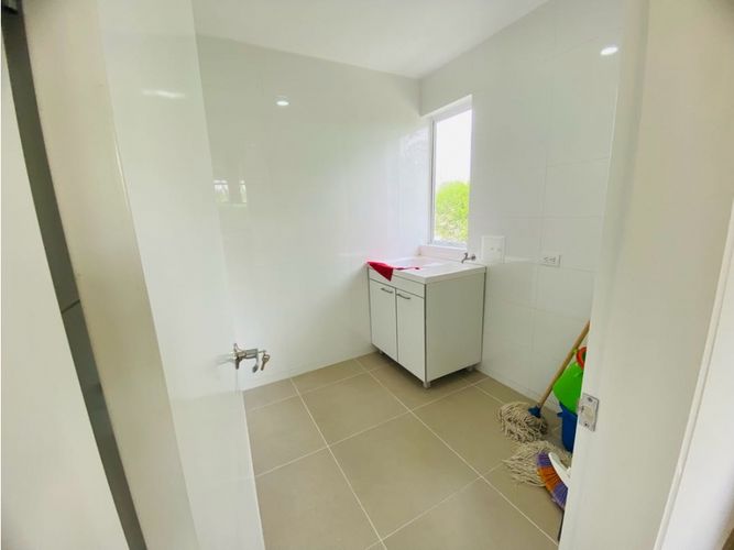 Casa de 6 alcobas en venta en La Graciela, Armenia, 597 m² · foto 10 de 24