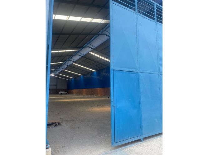 Bodega en venta en Caucaseco, Palmira, 1600 m² · foto 2 de 4