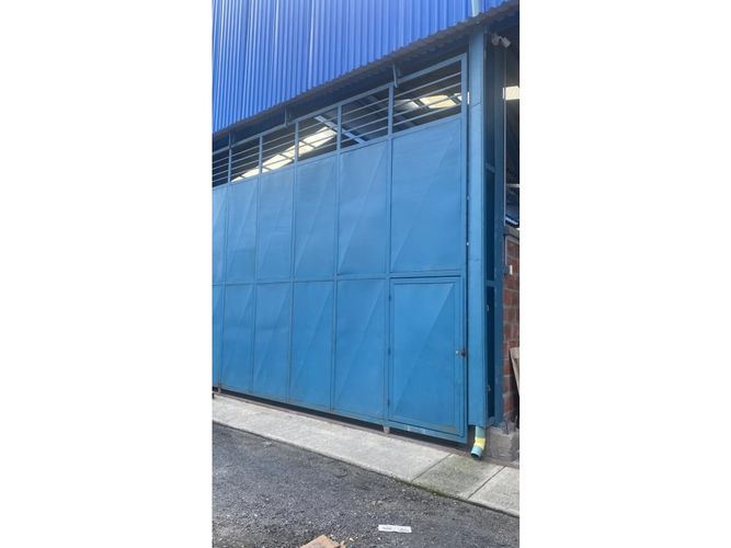 Bodega en venta en Caucaseco, Palmira, 1600 m² · foto 3 de 4