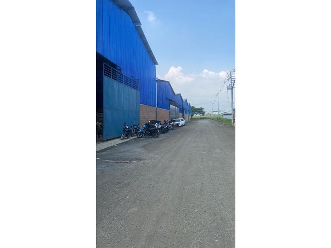 Bodega en venta en Caucaseco, Palmira, 1600 m² · foto 4 de 4