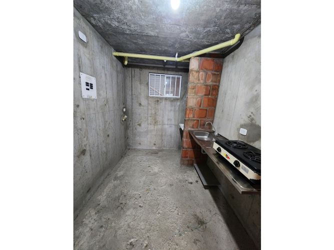 Apartamento de 2 alcobas en venta en Los Guayacanes, Cali, 58 m² · foto 10 de 15