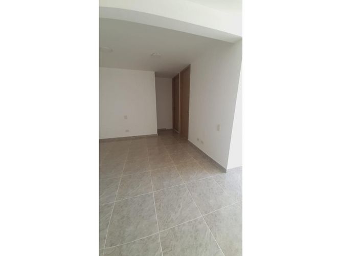 Apartamento en venta en Bochalema, Cali · foto 4 de 11