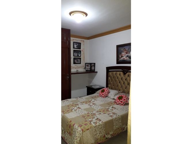 Casa de 7 alcobas en venta en Los Libertadores, Cali, 169 m² · foto 8 de 18