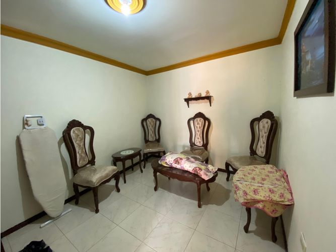 Casa de 7 alcobas en venta en Los Libertadores, Cali, 169 m² · foto 9 de 18