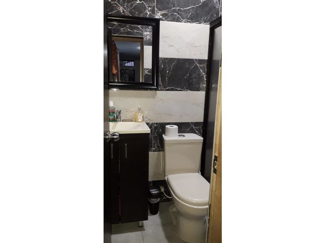 Casa de 7 alcobas en venta en Los Libertadores, Cali, 169 m² · foto 15 de 18