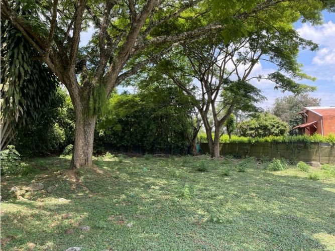 Lote en venta en Pance, Cali, 1652 m² · foto 2 de 5
