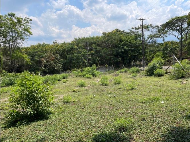 Lote en venta en Pance, Cali, 1652 m² · foto 4 de 5