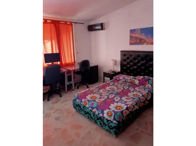 Casa de 5 alcobas en venta en El Ingenio, Cali, 264 m² · foto 14 de 21