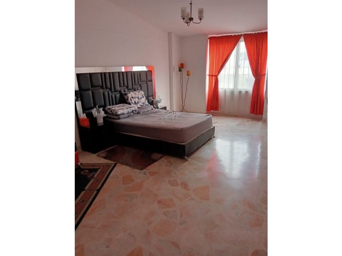 Casa de 5 alcobas en venta en El Ingenio, Cali, 264 m² · foto 18 de 21