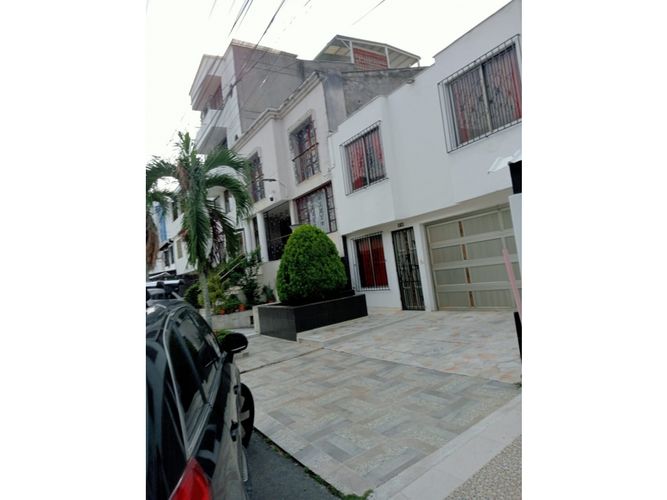 Casa de 5 alcobas en venta en El Ingenio, Cali, 264 m² · foto 21 de 21