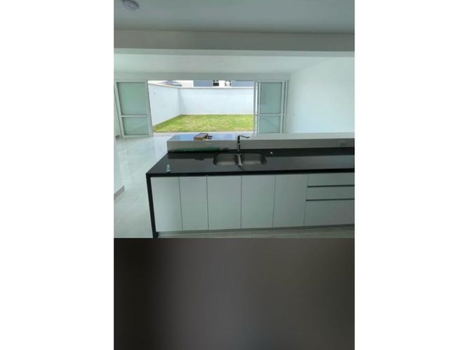 Apartamento de 3 alcobas en venta en Pance, Cali, 131 m² · foto 2 de 13