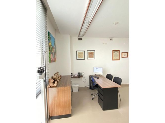 Consultorio en venta en Camino Real - Los Fundadores, Cali, 32 m² · foto 5 de 13