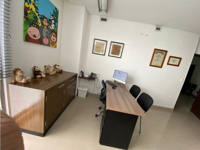 Consultorio en venta en Camino Real - Los Fundadores, Cali, 32 m² · foto 6 de 13