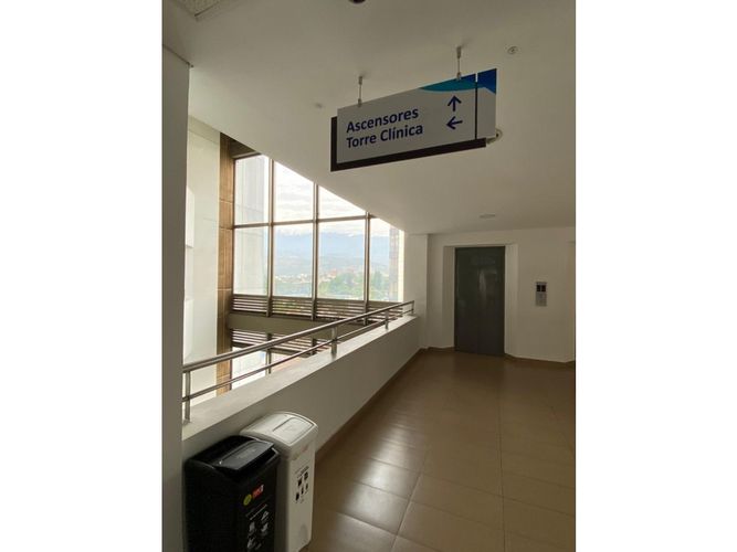 Consultorio en venta en Camino Real - Los Fundadores, Cali, 32 m² · foto 13 de 13