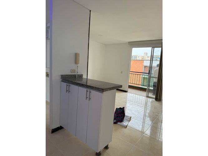 Apartamento de 2 alcobas en venta en Valle Del Lili, Cali, 63 m² · foto 2 de 17