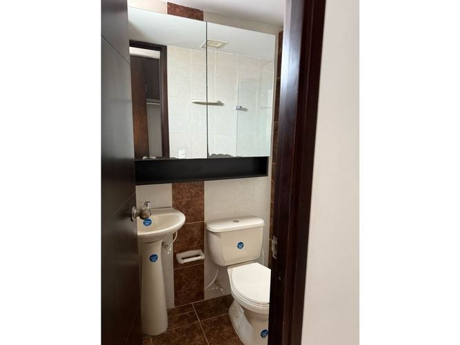 Apartamento de 2 alcobas en venta en Valle Del Lili, Cali, 63 m² · foto 9 de 17