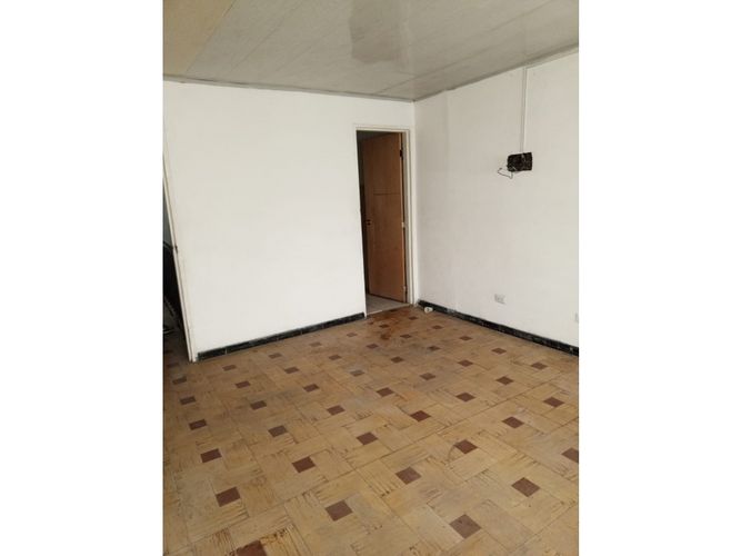 Casa de 9 alcobas en venta en Versalles, Cali, 450 m² · foto 4 de 18