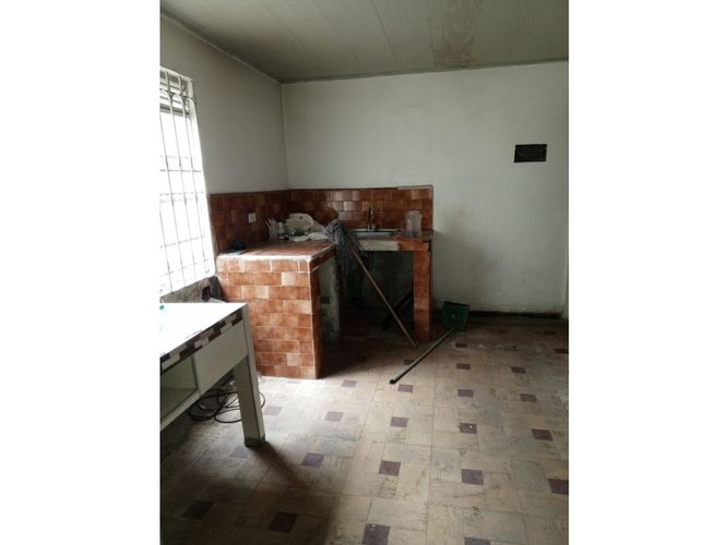 Casa de 9 alcobas en venta en Versalles, Cali, 450 m² · foto 9 de 18