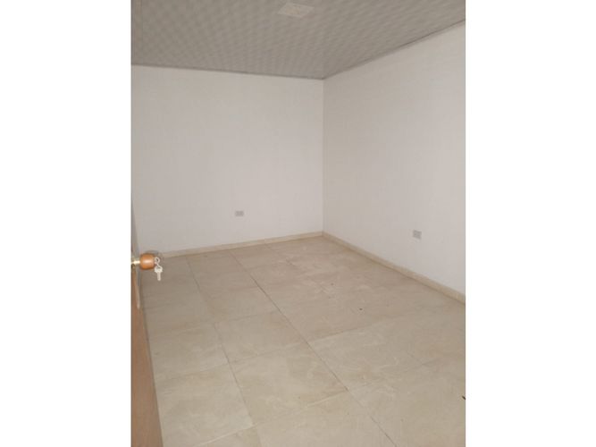 Casa de 9 alcobas en venta en Versalles, Cali, 450 m² · foto 16 de 18