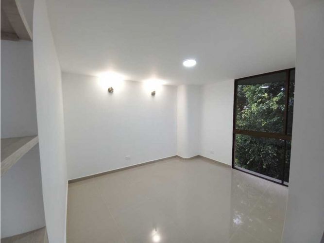 Apartamento de 3 alcobas en venta en San Vicente, Cali, 155 m² · foto 8 de 24