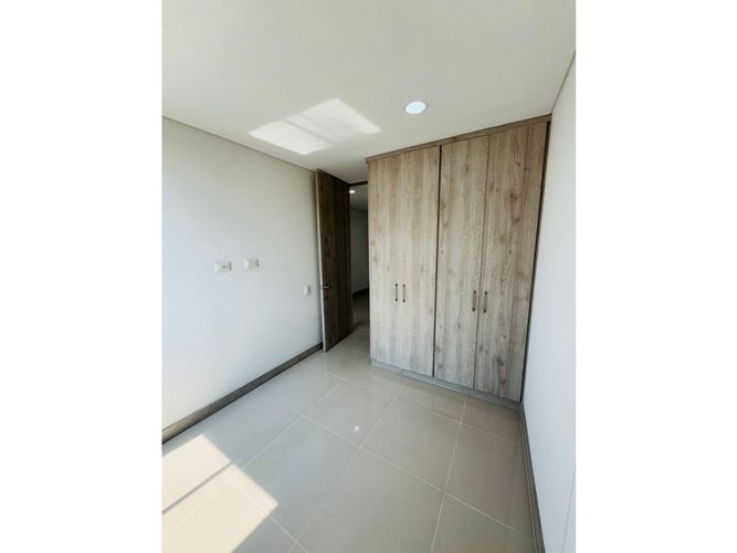 Apartamento de 3 alcobas en venta en Lili, Cali, 90 m² · foto 9 de 16