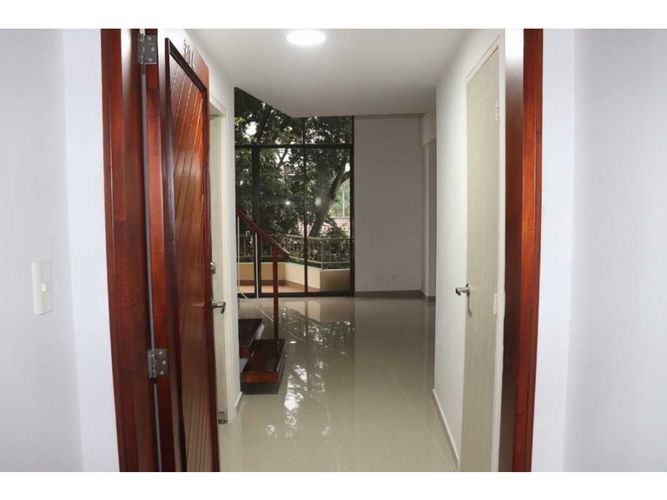 Apartamento de 3 alcobas en venta en San Vicente, Cali, 155 m² · foto 17 de 24