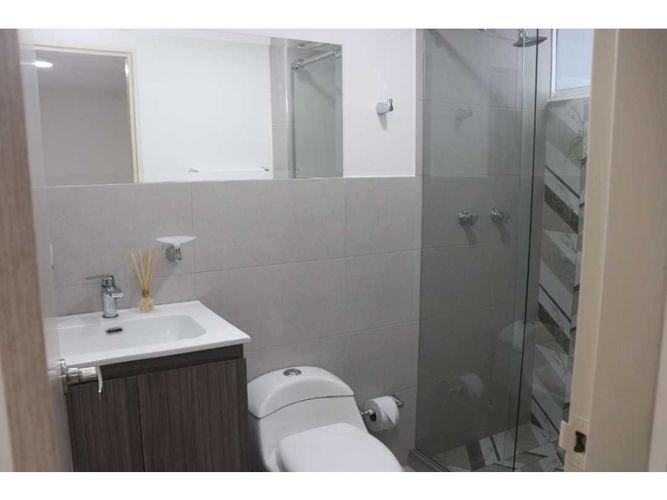Apartamento de 3 alcobas en venta en San Vicente, Cali, 155 m² · foto 22 de 24