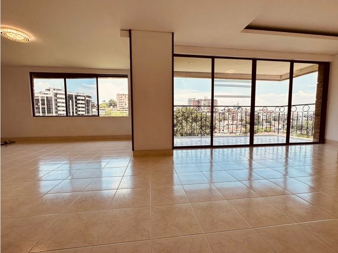 Apartamento de 4 alcobas en venta en San Pedro, Cali, 160 m² · foto 6 de 9