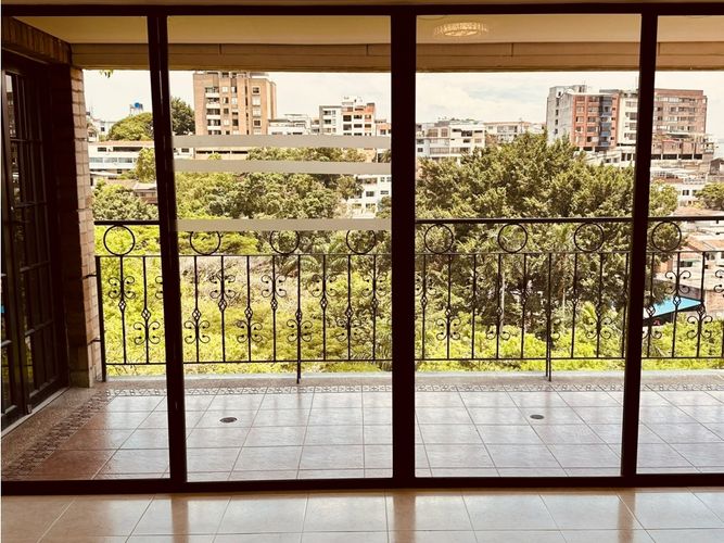 Apartamento de 4 alcobas en venta en San Pedro, Cali, 160 m² · foto 8 de 9