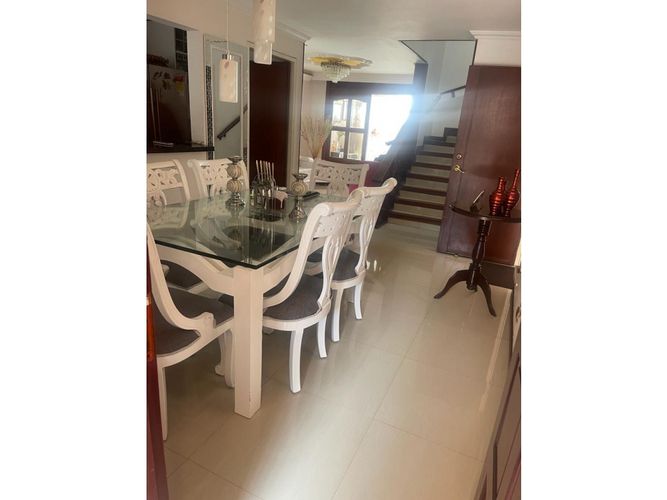 Casa de 4 alcobas en venta en Lili, Cali, 240 m² · foto 4 de 15