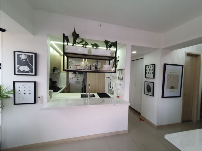 Apartamento de 2 alcobas en venta en Condominio Zafiro, Cali, 75 m² · foto 3 de 12