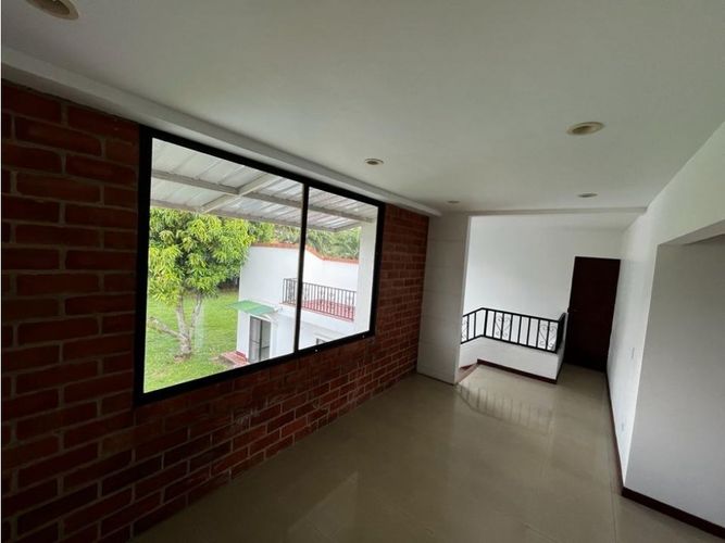 Casa de 5 alcobas en venta en La Morada, Jamundí, 390 m² · foto 16 de 24