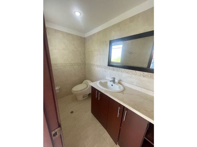 Casa de 5 alcobas en venta en La Morada, Jamundí, 390 m² · foto 17 de 24